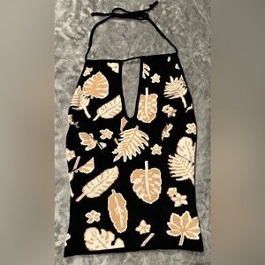 Madden NYC Leaf Pattern Black and Cream Crop Top